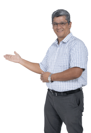 Imagen docente con computador en sus manos
